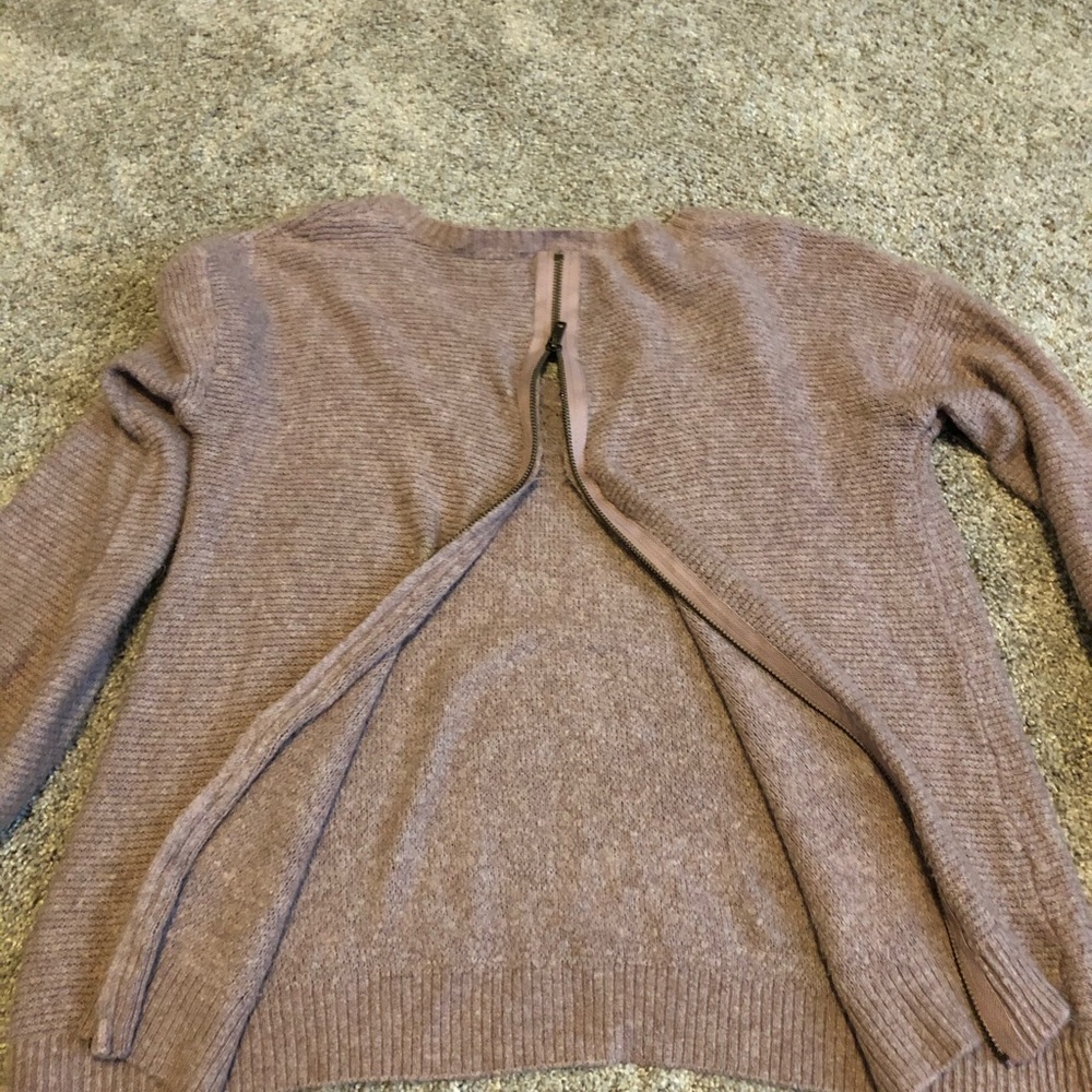Pink sweater - Picture 4 of 5
